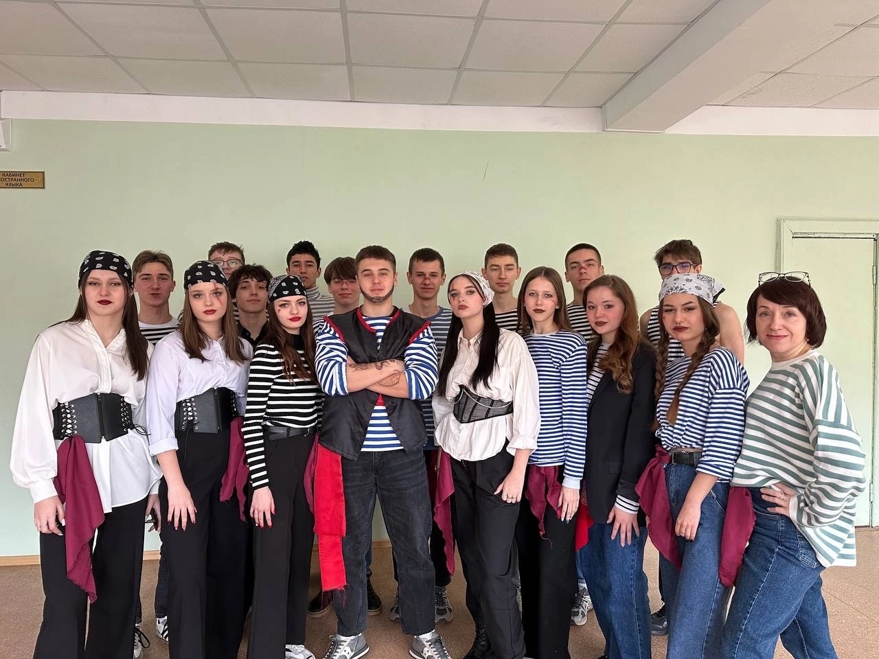 День рождение школьной республики_Импульс