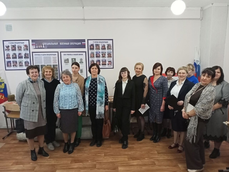Занятие школы молодого библиотекаря «Старт».